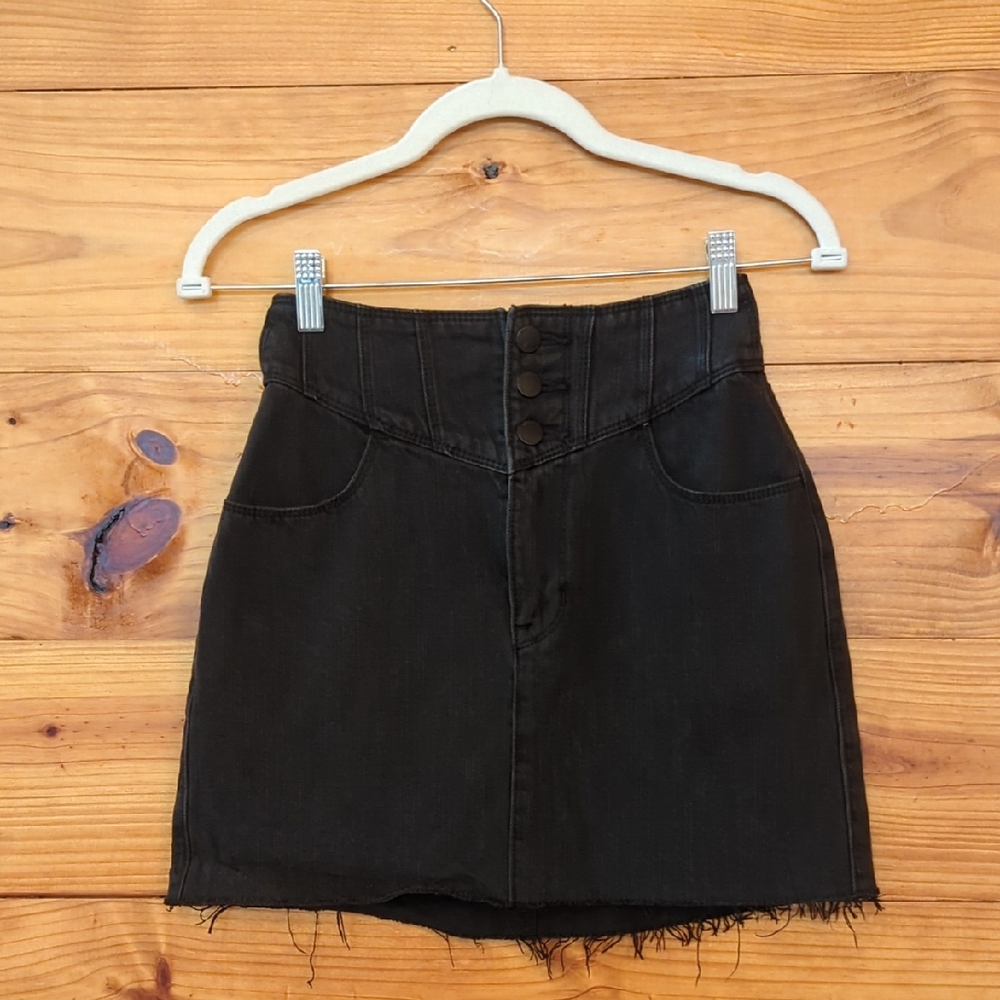 Hollister High-Waist Black Denim Mini Skirt 26